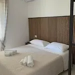 House Mia