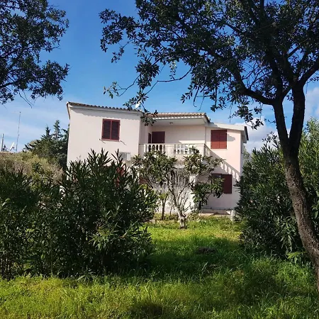 House Mia